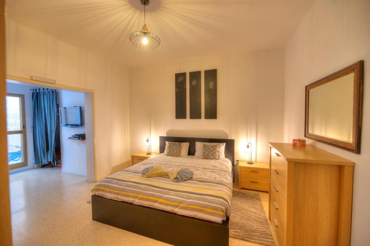 Enormous 3Bedrooms Seafront With Balcony Pdeh1-1 Sliema Exterior photo