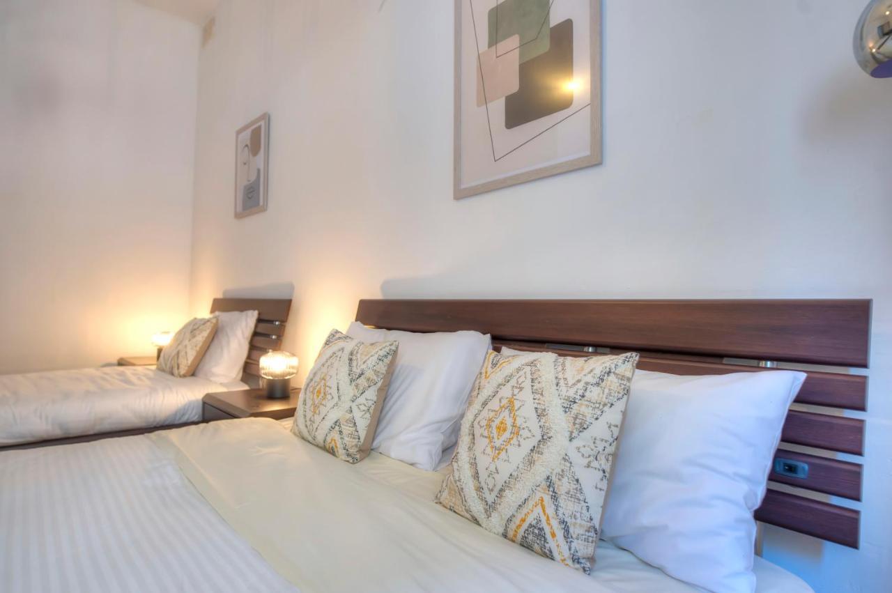 Enormous 3Bedrooms Seafront With Balcony Pdeh1-1 Sliema Exterior photo